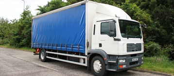 18 Tonne Curtainside Truck